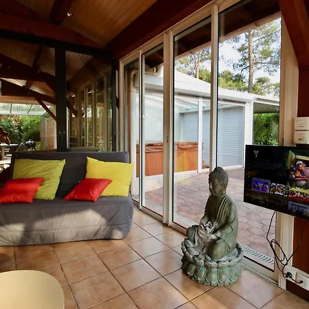 Casa vacanze Patio + Jacuzzi, Free Surf+body+sup